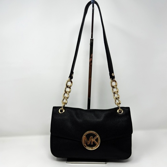 Michael Kors Black Leather Chainlink Shoulder Bag - Picture 2 of 13